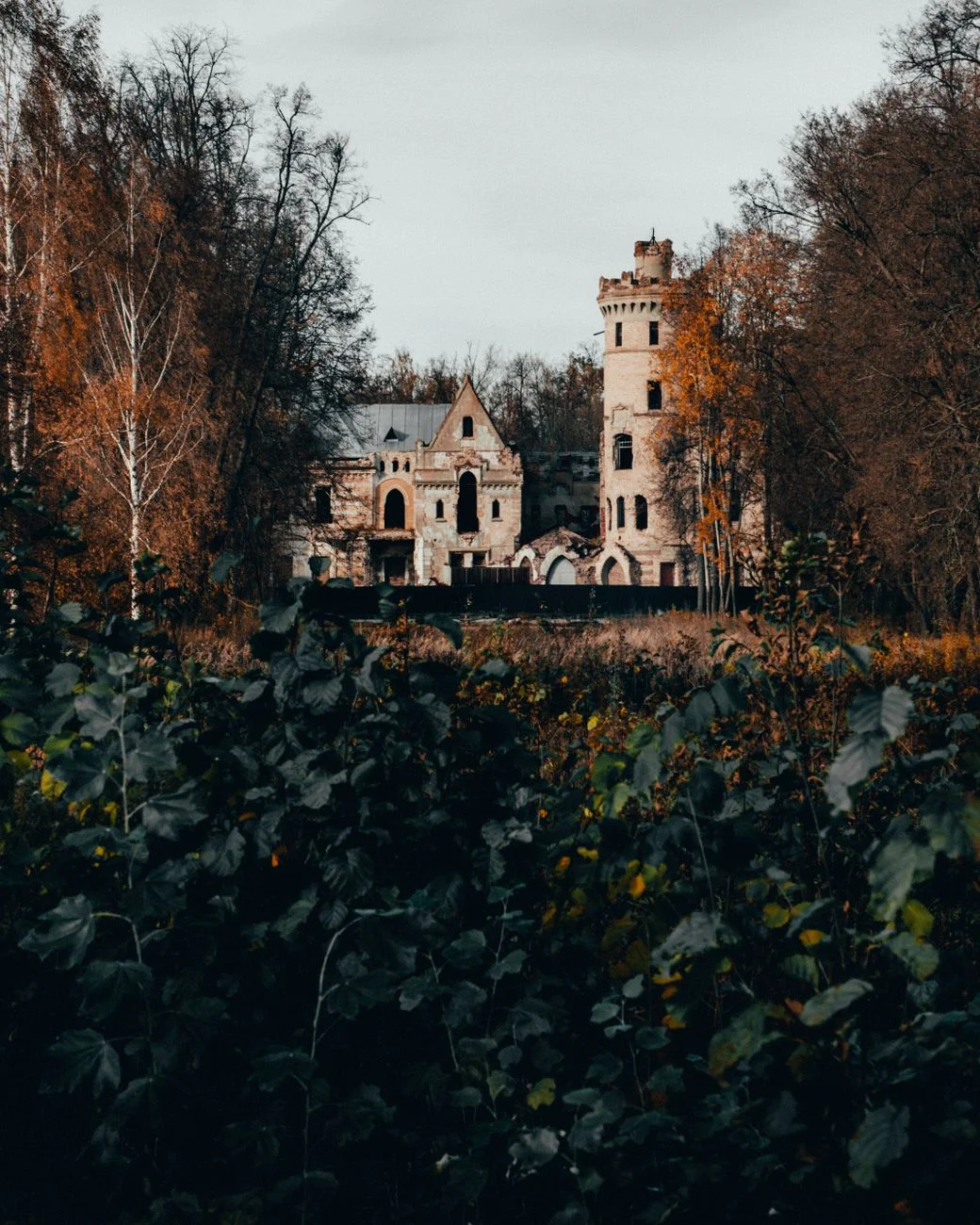 Szlak Pałaców i Dworów Ziemi Wrzesińskiej: Trasa historyczno-kulturalna dla wymagających podróżnych