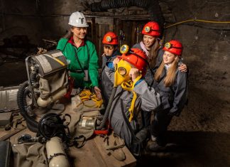 Trasa górnicza w Kopalni Soli "Wieliczka" – niezapomniana podróż w głąb ziemi